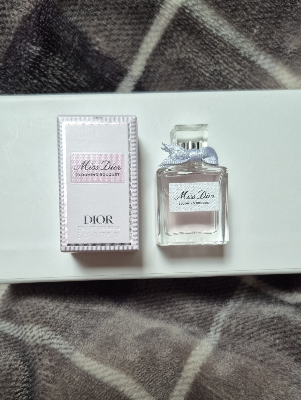 Dior Miss Dior Blooming Bouquet Mini Travel Size, New! - Picture 9 of 9